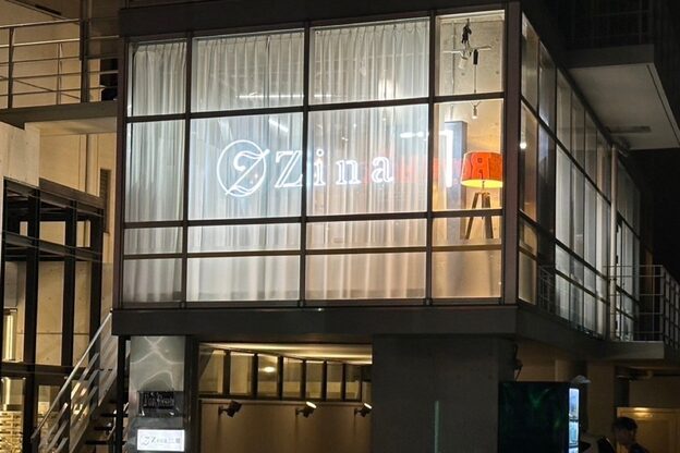 ジーナ 福岡藤崎(Zina)8