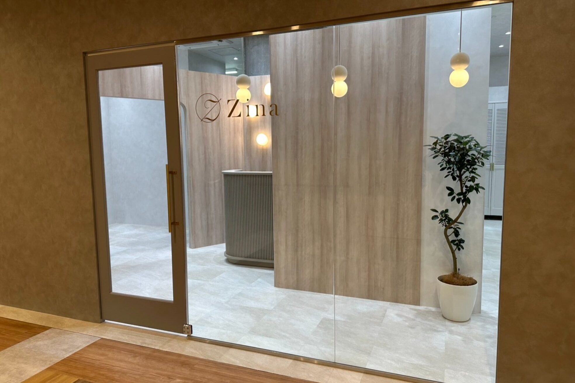 ジーナ 十条(Zina)9