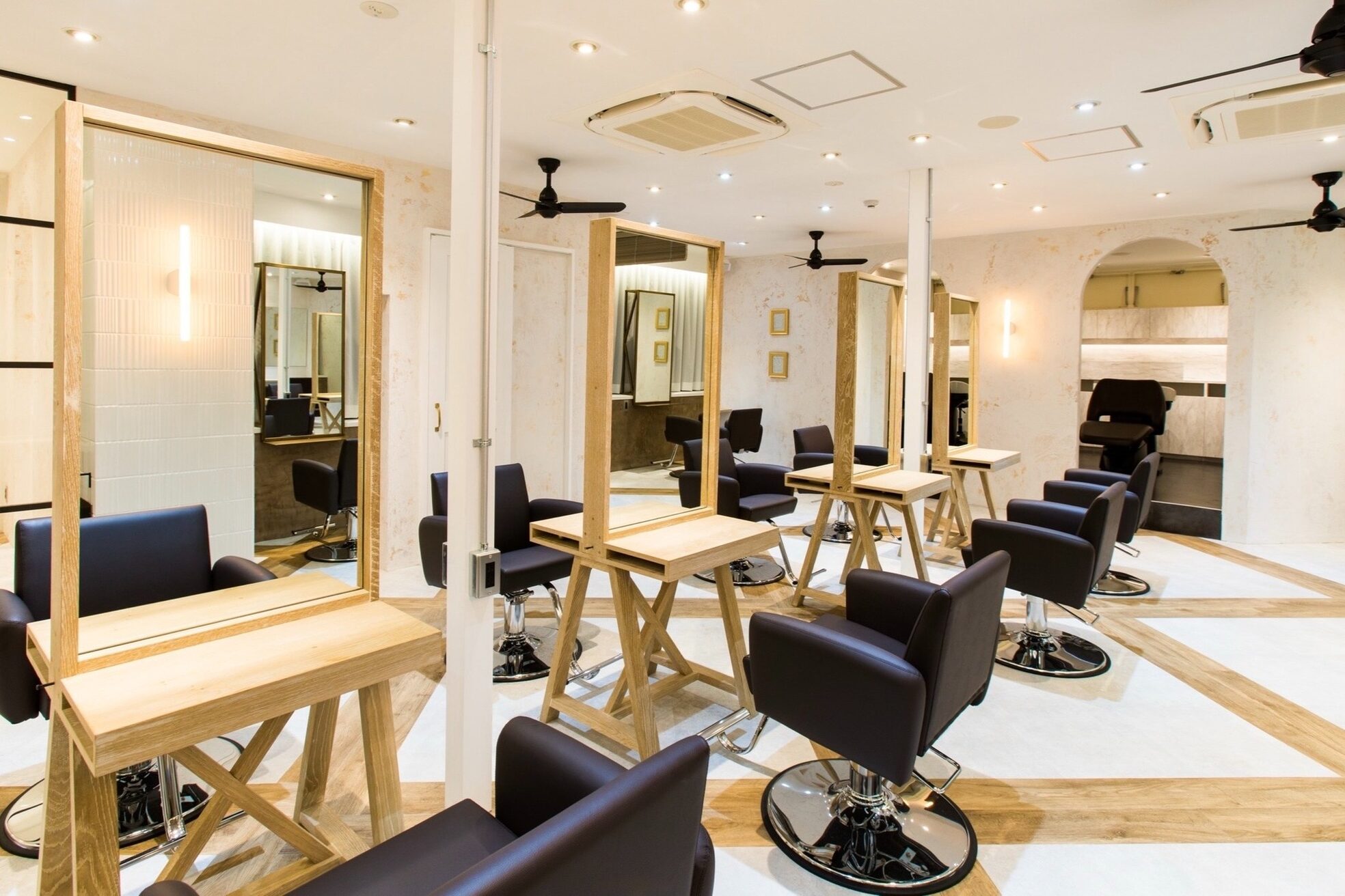 ジーナ セントラル銀座(Zina)4