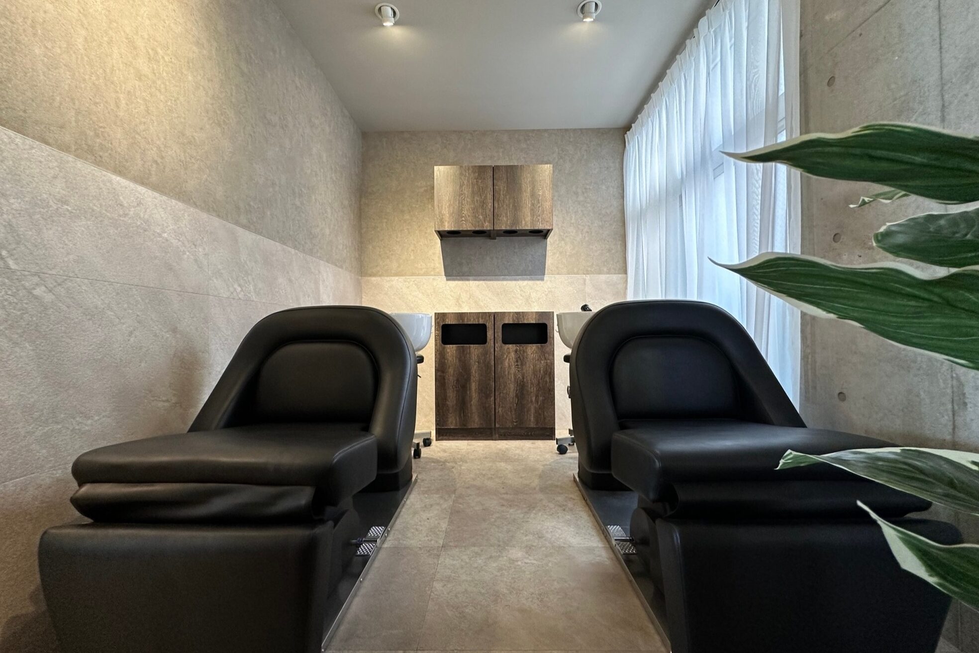 ジーナ 福岡藤崎(Zina)10