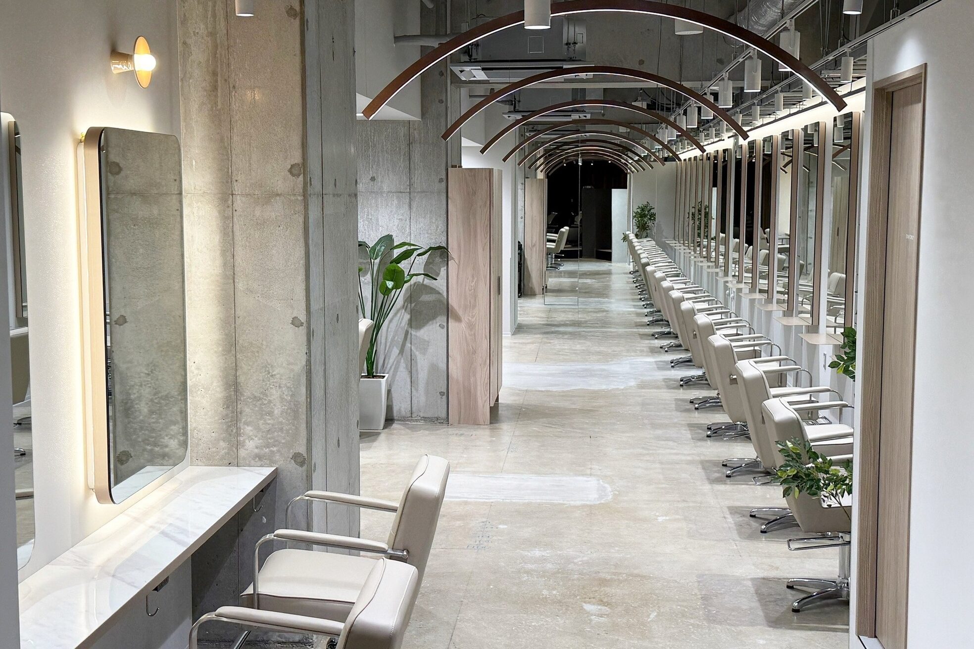 ジーナ 渋谷神南(Zina)10