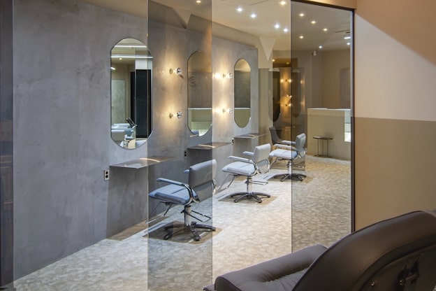 ジーナ 梅田茶屋町(Zina)8