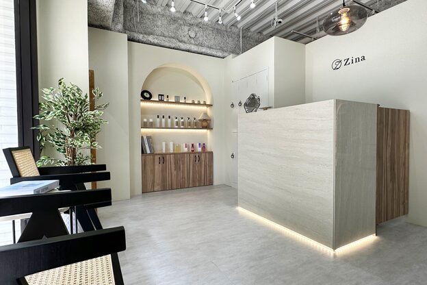 ジーナ 博多筑紫口(Zina)9