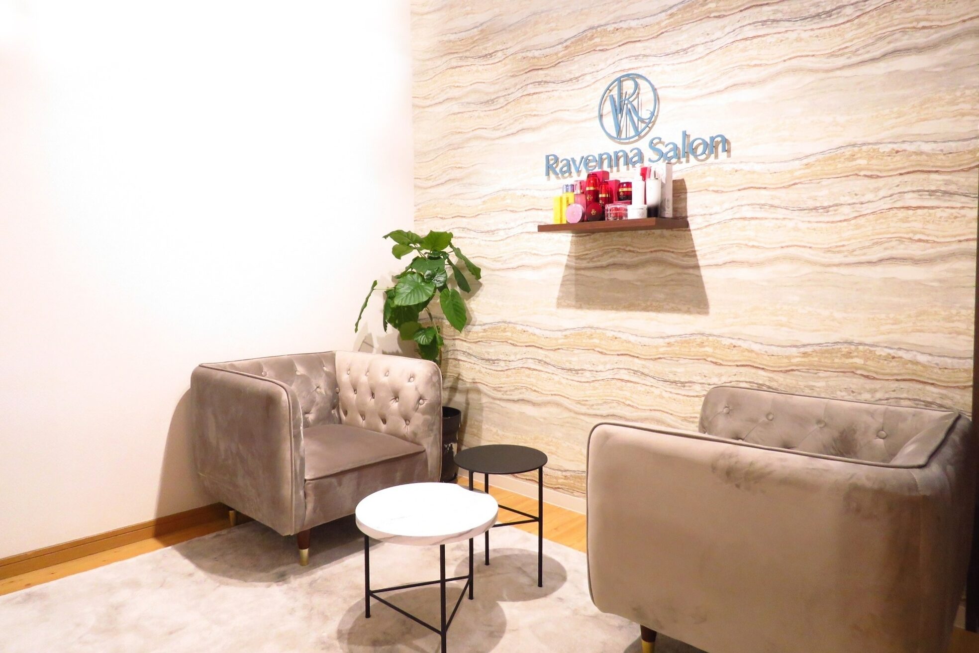 ラヴェンナサロン 札幌店(Ravenna salon)1