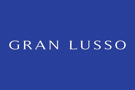 グランルッソ 岡山イオン前(GRAN LUSSO)