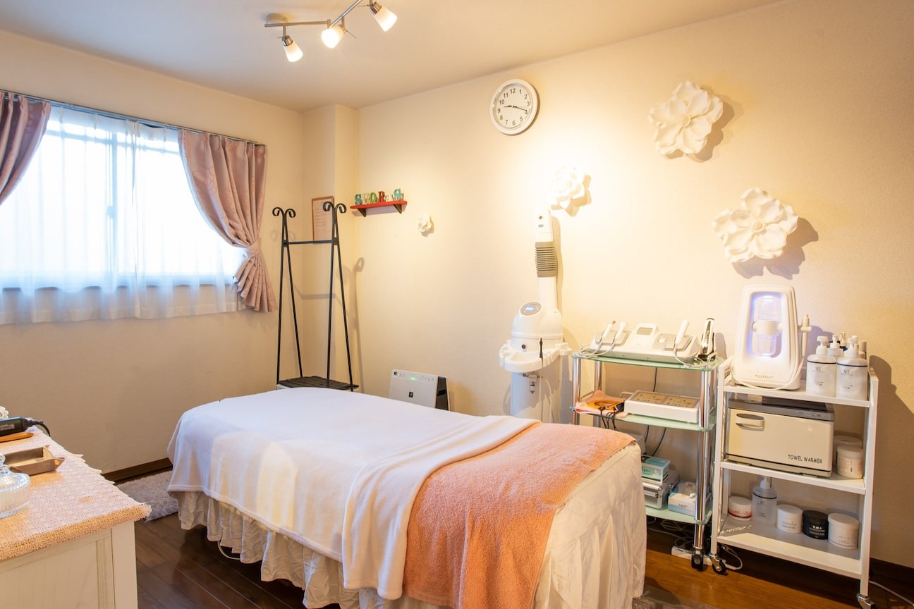 小顔＆痩身専門サロンＳＵＱＲＡＳ－サクラス－画像1