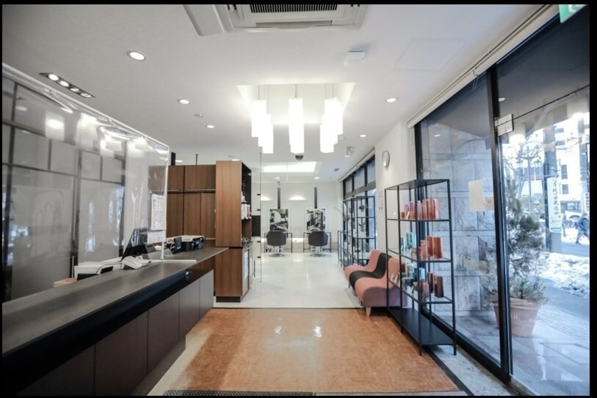 ノーム バイ アウラ(norm. by aura)1