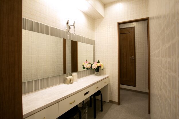 キャロリーヌ 銀座並木通り店5