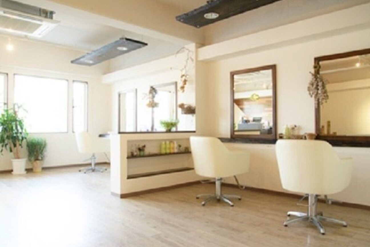 オーガニック アンド ヘアー ラウレア(LAU LEA)1