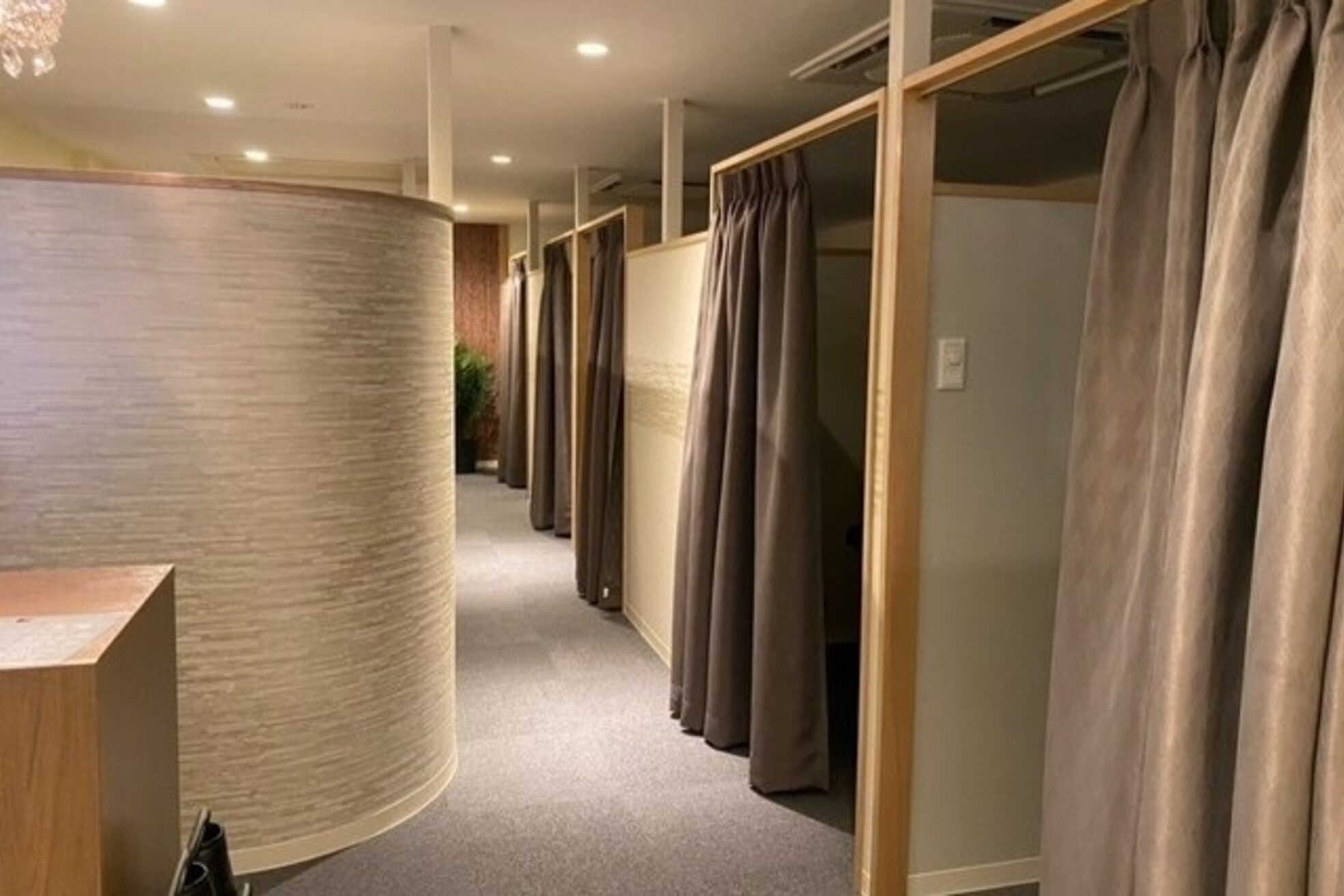 健幸サロン大足 岡本店1