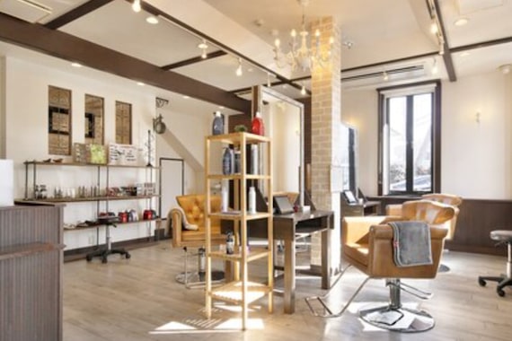 ロエル 牛久(Loel)