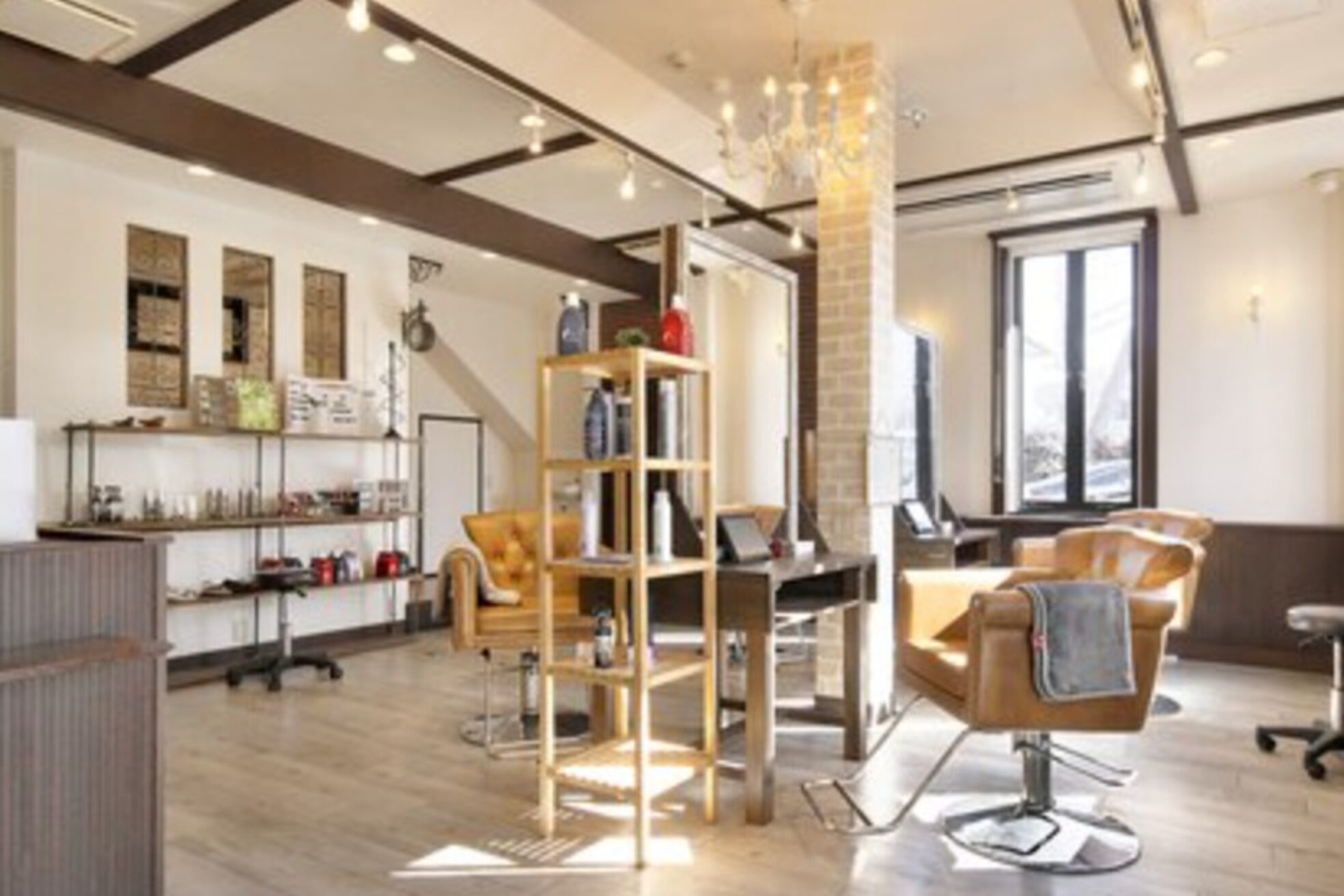 ロエル 牛久(Loel)1