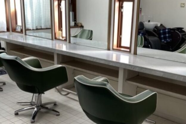 ヘアールーム ラウレア(hair room Laule'a)1