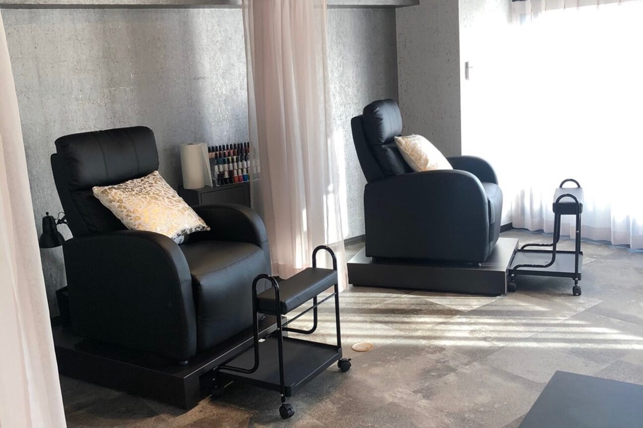 ネイルグランツ（ｎａｉｌ　ｇｌａｎｚ）画像1