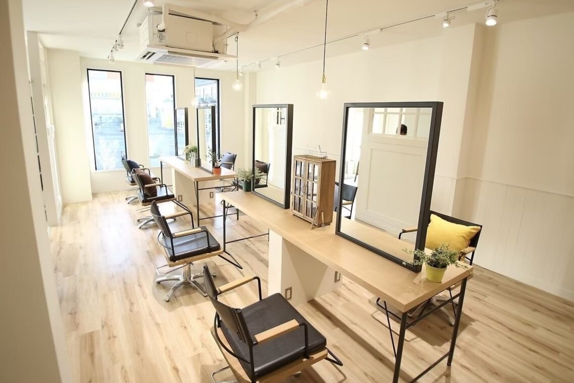 フレイムス ヘアアンドリラックス 戸田店(Frames hair&relax)1