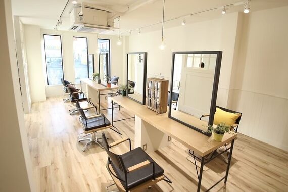 フレイムス ヘアアンドリラックス 戸田店(Frames hair&relax)