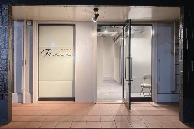 アイブロウ レイン 都城店(Rain)1