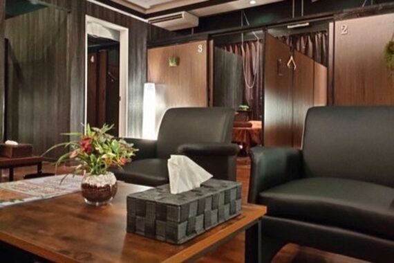 りふれる 栗東店