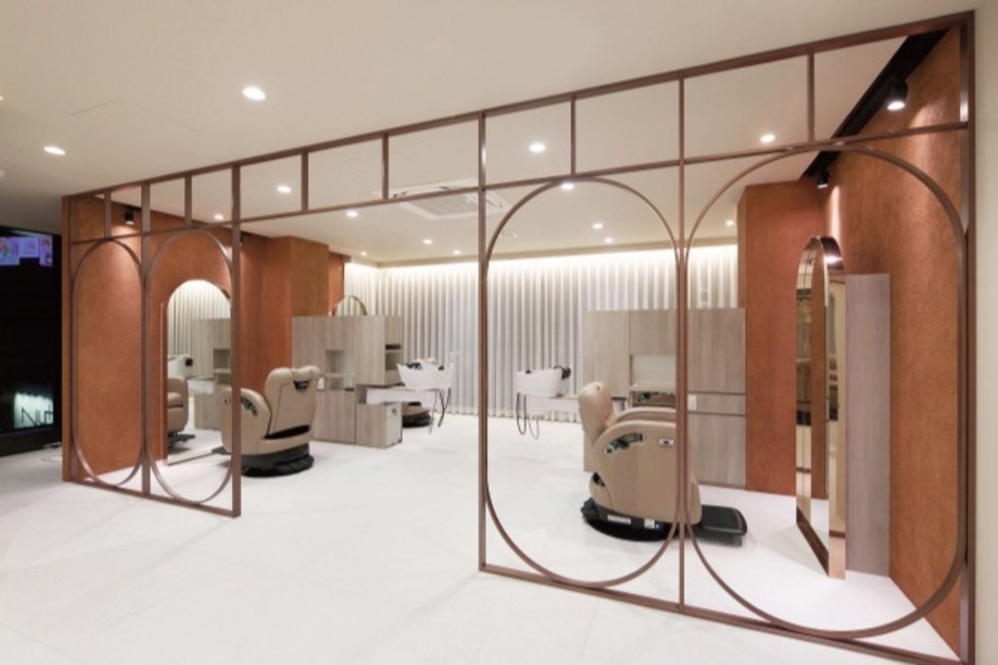 シンクショップ 梅田(THINK SHOP)1