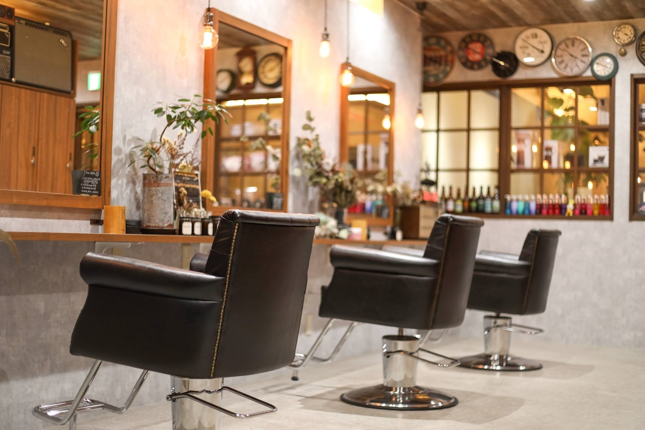 CAFE and HAIR SALON re:verb(合同会社エヌティエス)画像1