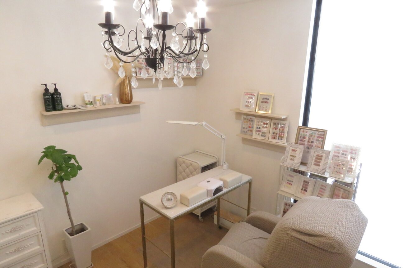 nail＆eyelash ROCO（株式会社　ＲＯＵ’Ｅ）画像1