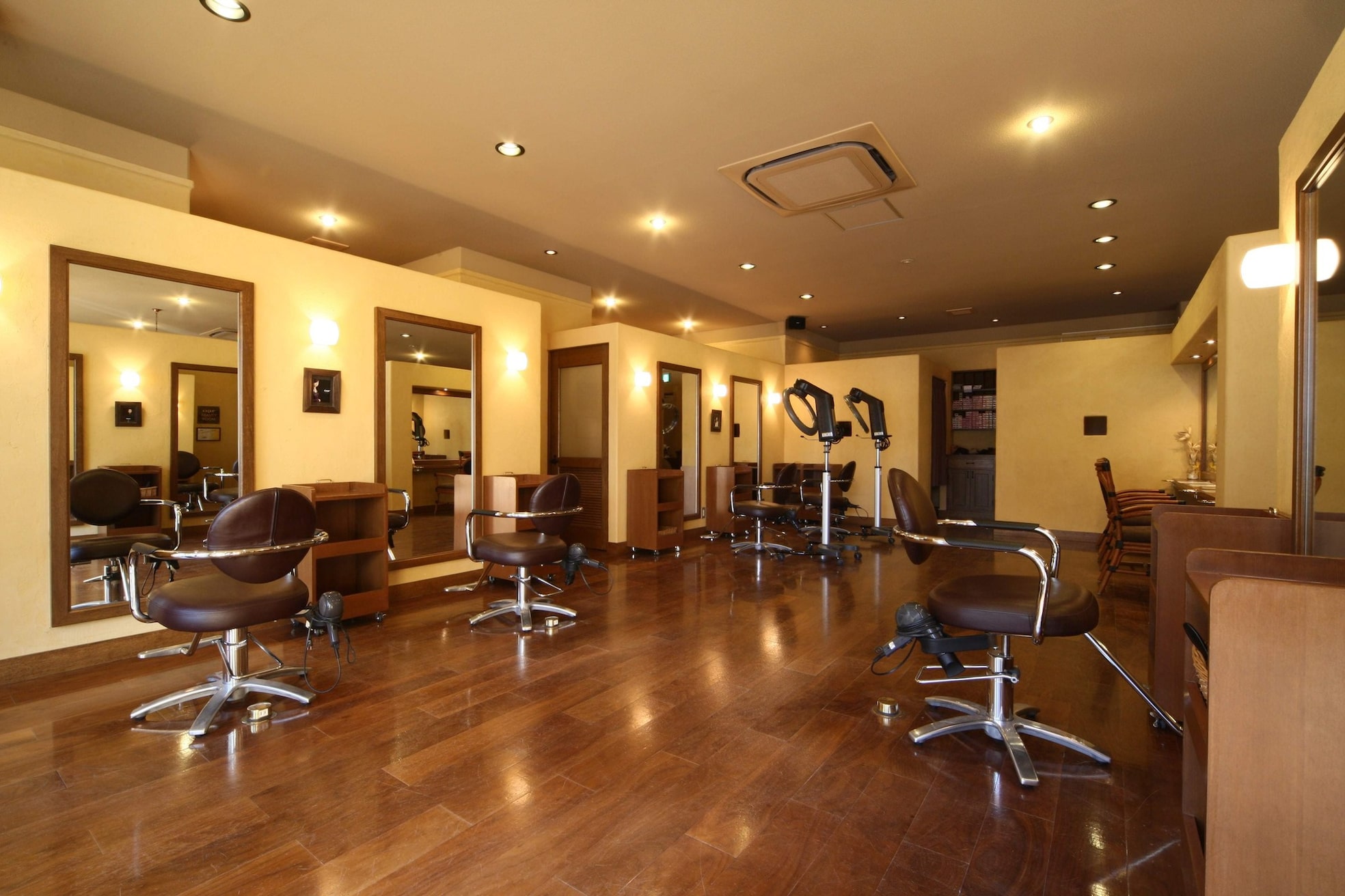 オール 西大寺店(oar)1