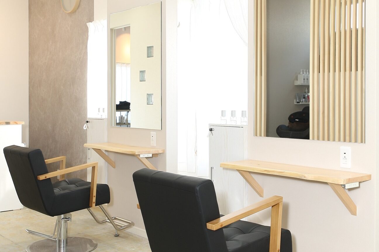 ｈａｉｒ　ｓａｌｏｎ　ｃｏｎｅｘｉｏｎ　頭浸浴／髪質改善画像1