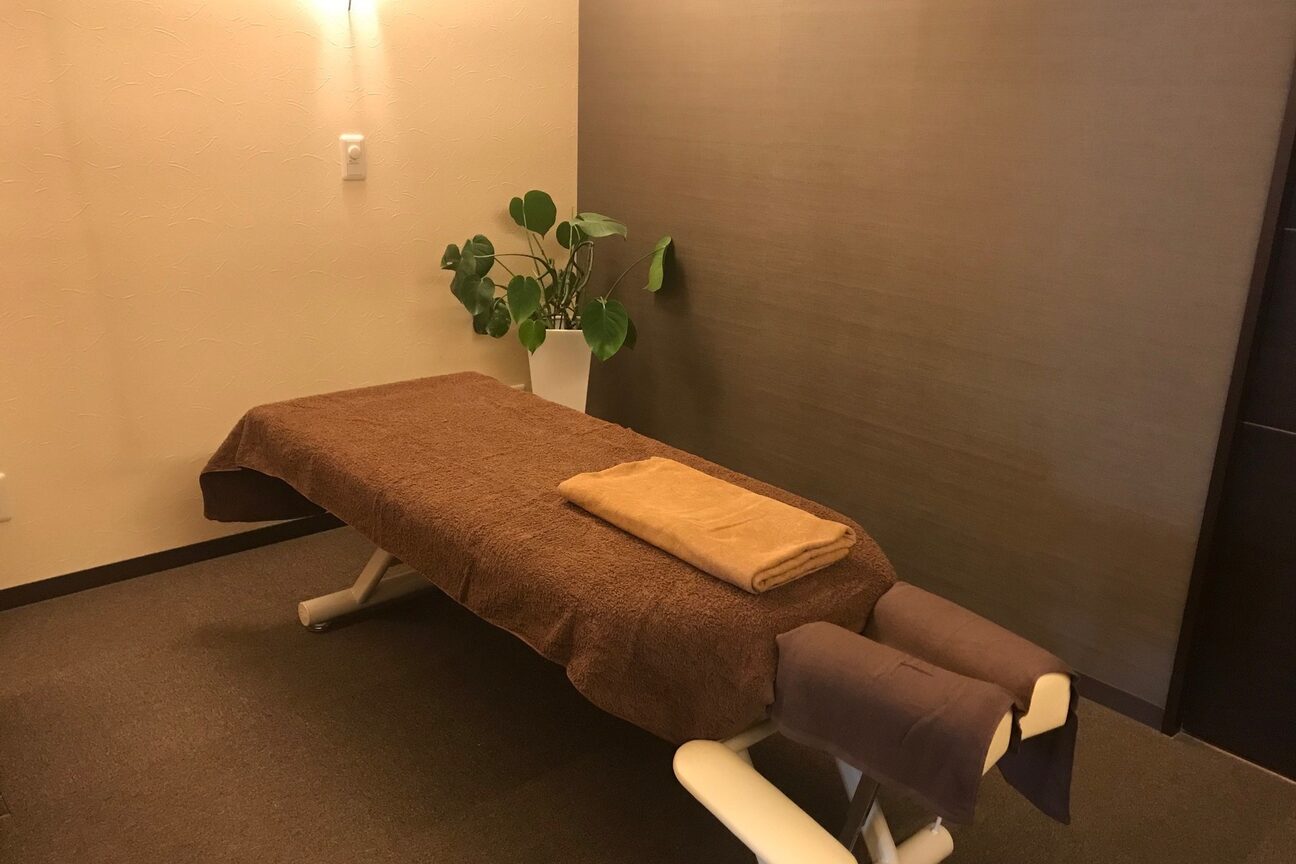 手揉みほぐし アール(R)2