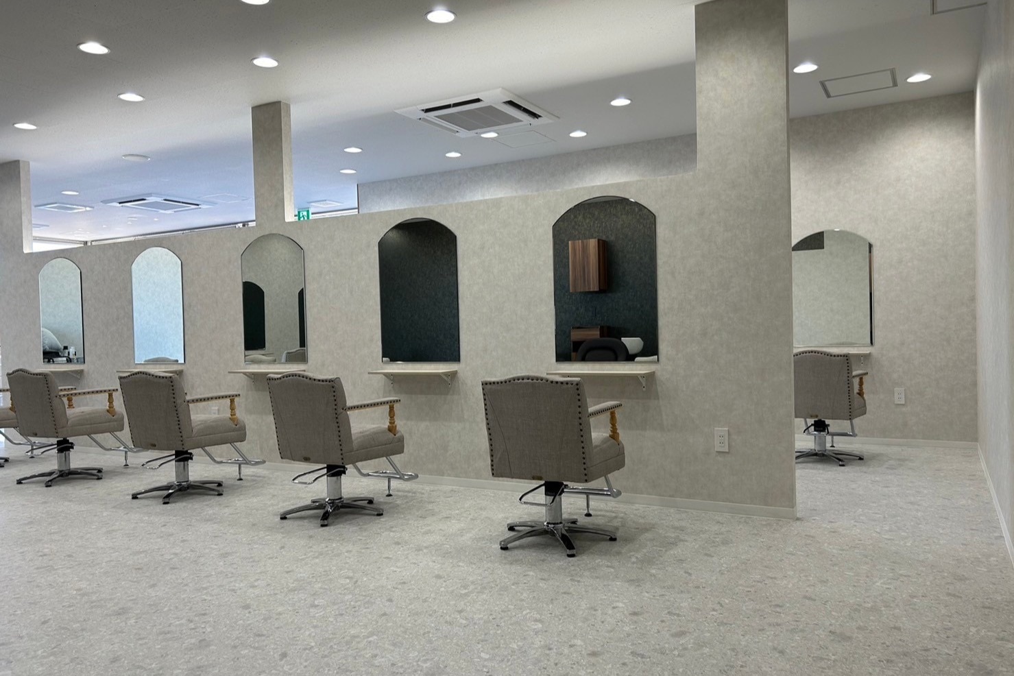 求人】ロエン 西岡崎店(ROEN)の転職・採用情報｜美容業界の求人・転職 
