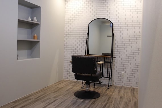 ラックバイマインドヘアー(LUCK by MiNDHAiR)