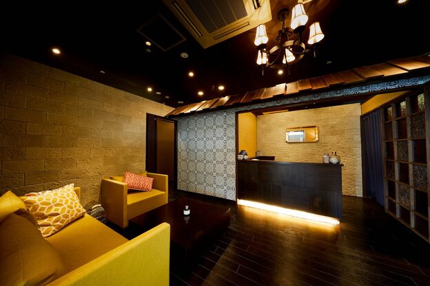 デフィー 鳳ウイングス店1