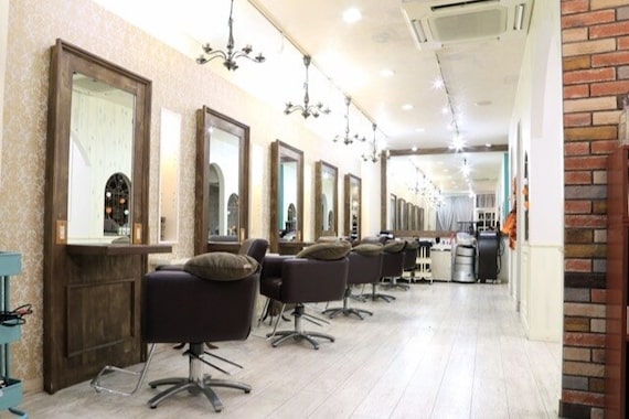 ヘアアンドメイクグラチア(HAIR and MAKE GRATIAE)