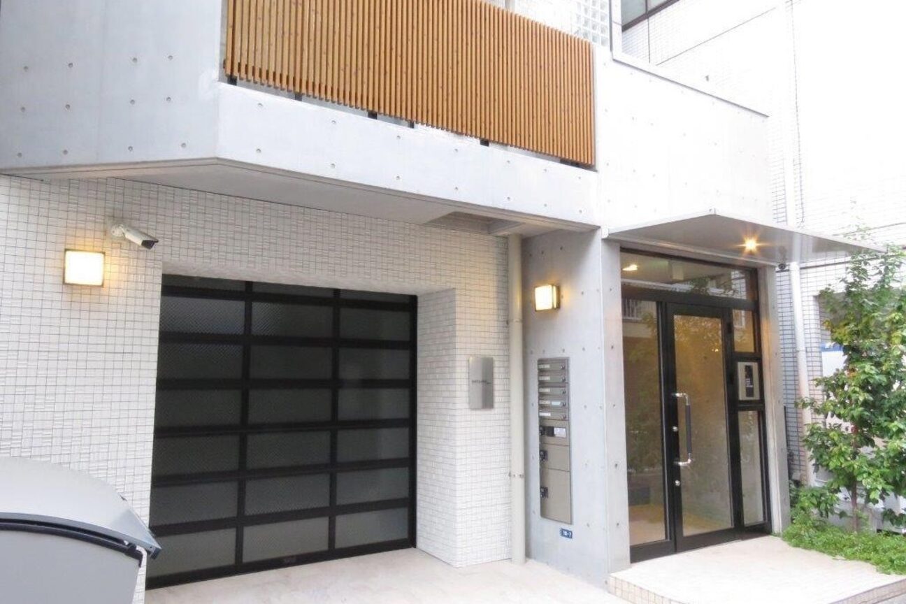 August（合同会社　ＤＩＥＧＯ）画像1