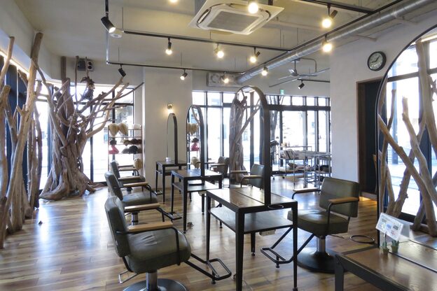 ラグヘアーワークス(LAG HAIR WORKS)1