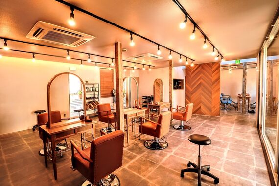 ラグヘアーワークス 草薙店(LAG HAIR WORKS)