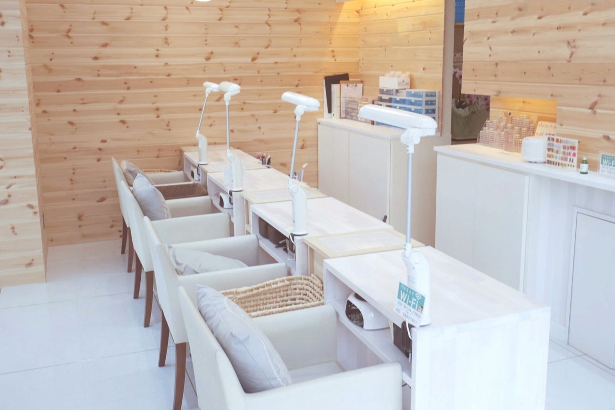 ネイルサロン ライトウェーブ 松本駅前店4