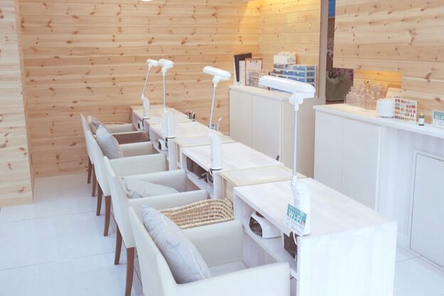 ネイルサロン ライトウェーブ 松本駅前店4