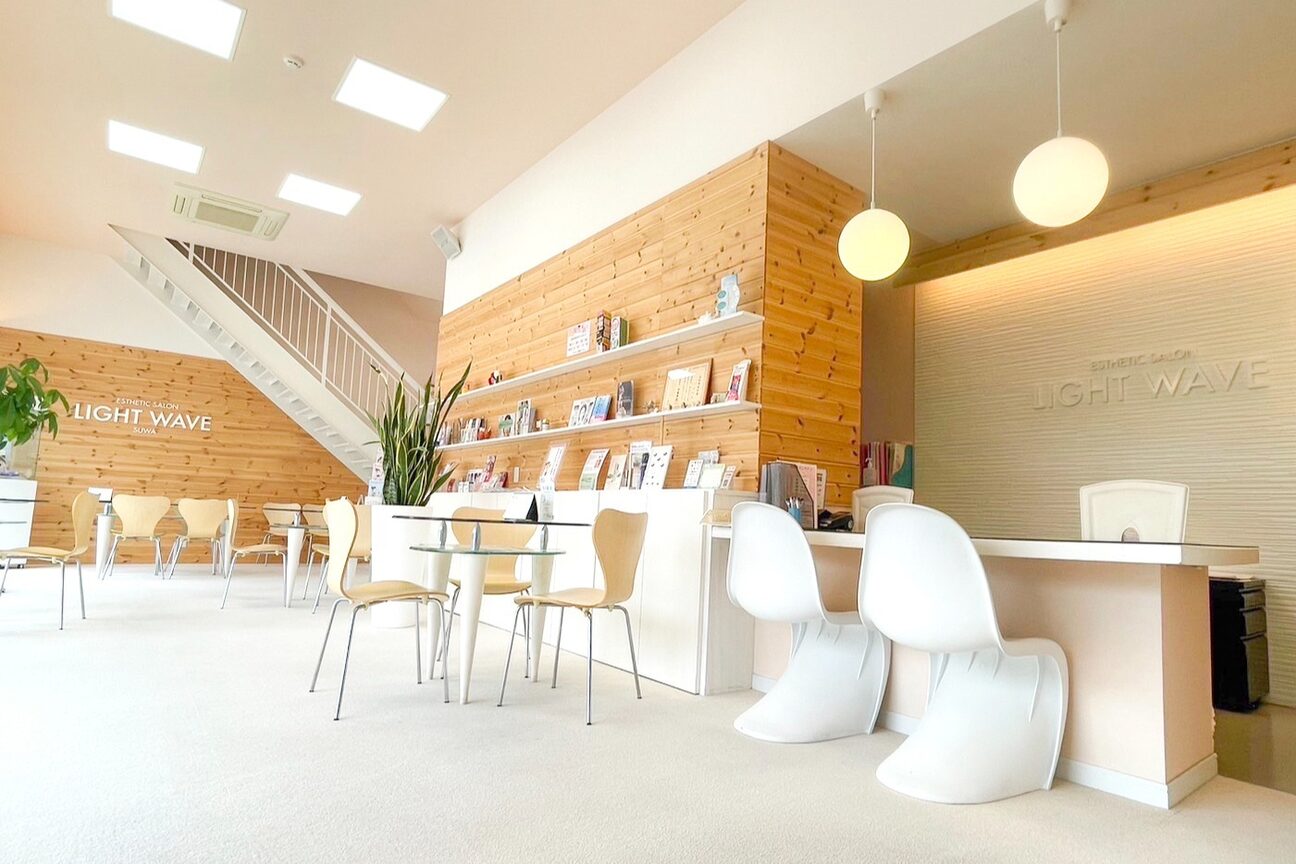 ライトウェーブ 諏訪インター店3