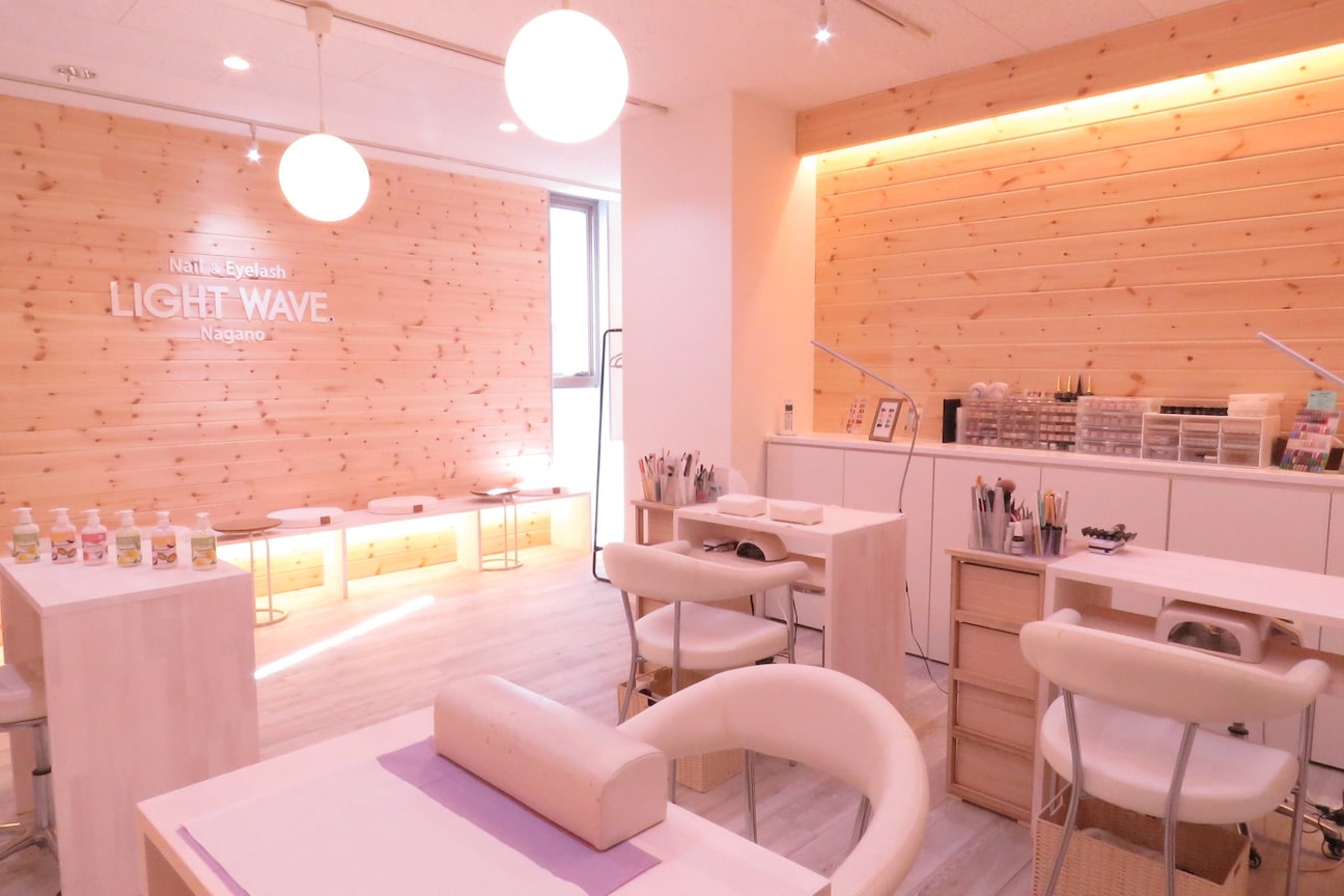 ライトウェーブ(有限会社 ラ・フェンネル)画像1