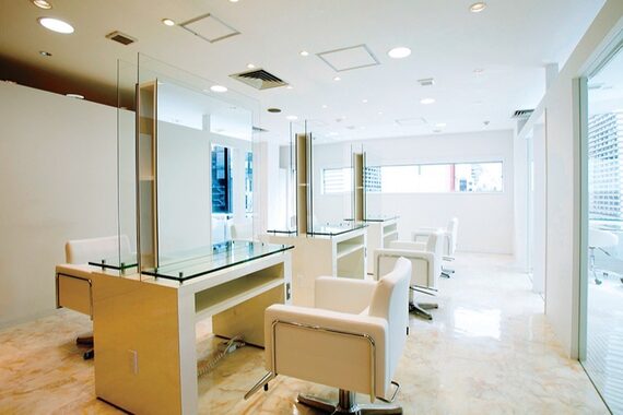 ギンザ アバンココ ボワール(GINZA AVANT' CoCo. Voir)