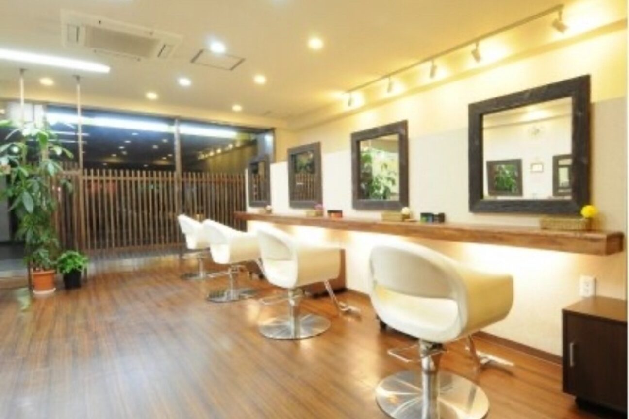Ｒｅｆｉｎｅ．尼崎店（合同会社ｍｕｓｅ）画像1