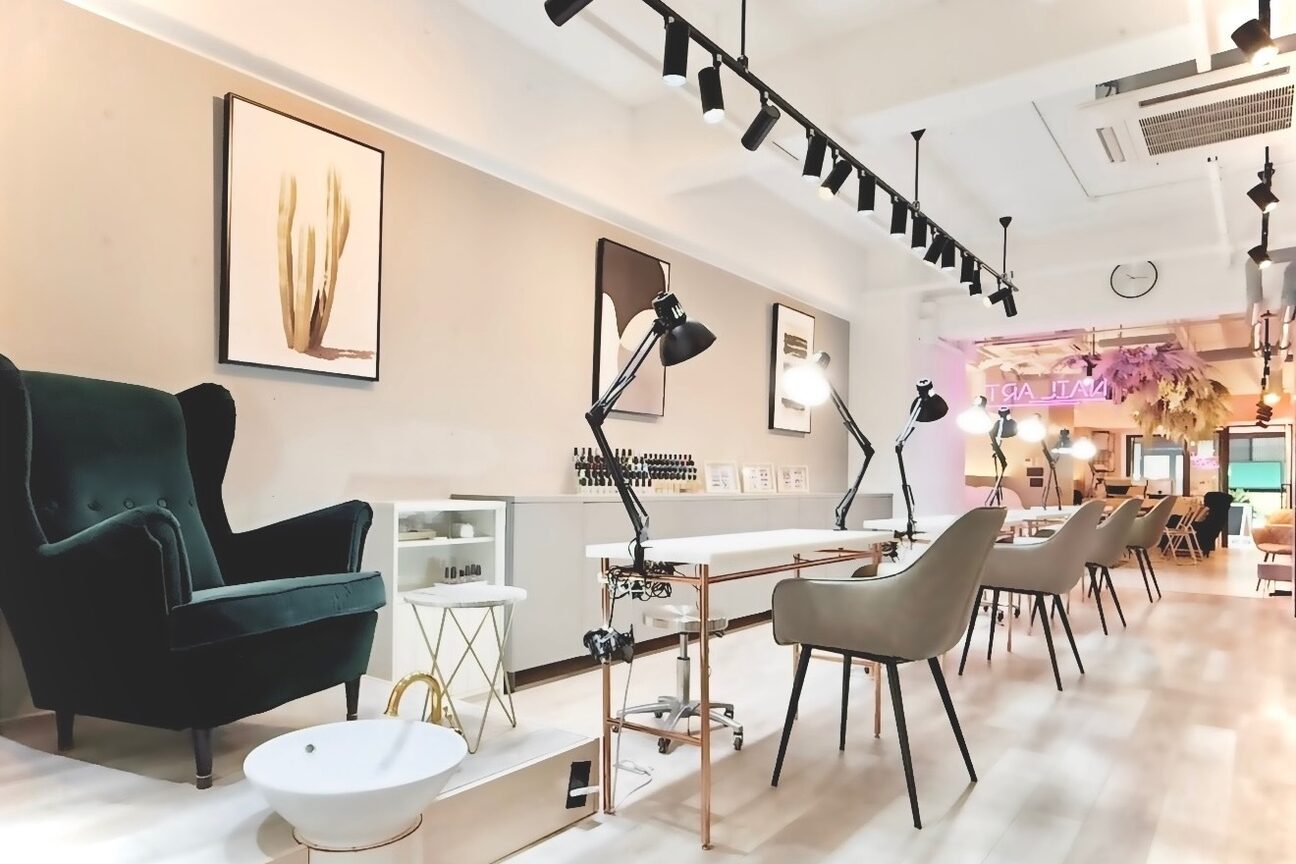 +met nail+cafe【タスメット】（ｓａｌｏｎ　ｓａｌｕｔｅ）画像1