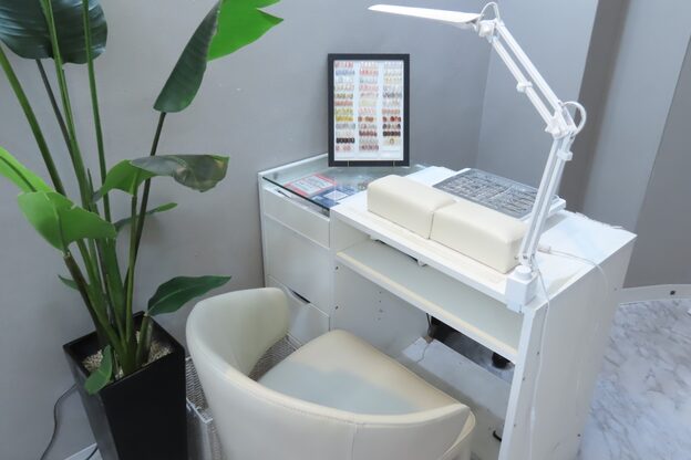 クレセント アイアンドネイル 表参道(Crescent Eye&Nail)5