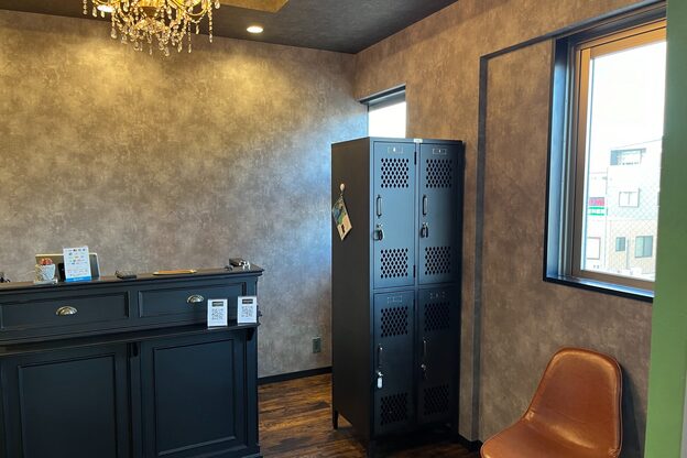 アイナイロナ(AINAILONA)4