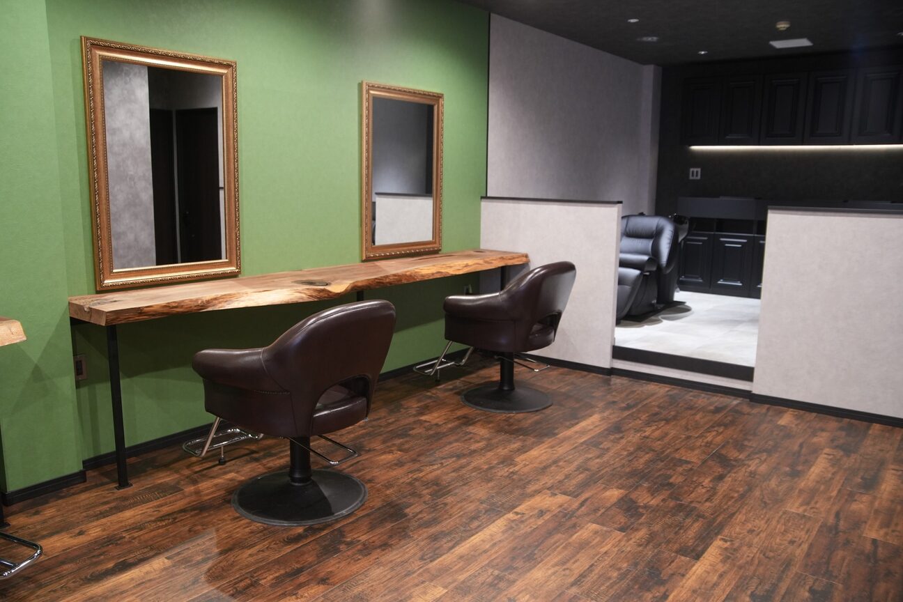 アイナイロナ(AINAILONA)2