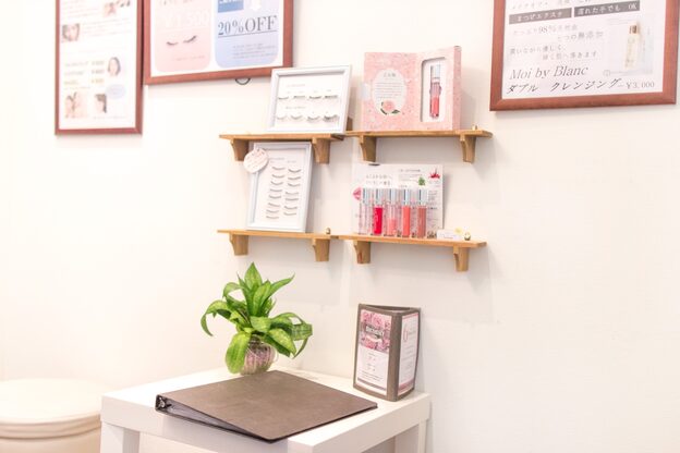 ブラン 磐田店(Blanc)1