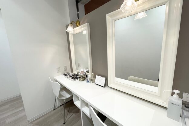 アイラッシュサロン ブラン 武蔵府中 ル・シーニュ店(Eyelash Salon Blanc)4