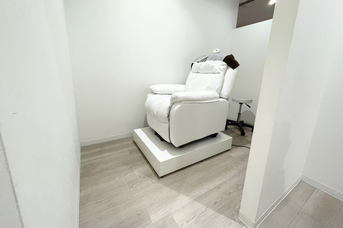 アイラッシュサロン ブラン 武蔵府中 ル・シーニュ店(Eyelash Salon Blanc)3