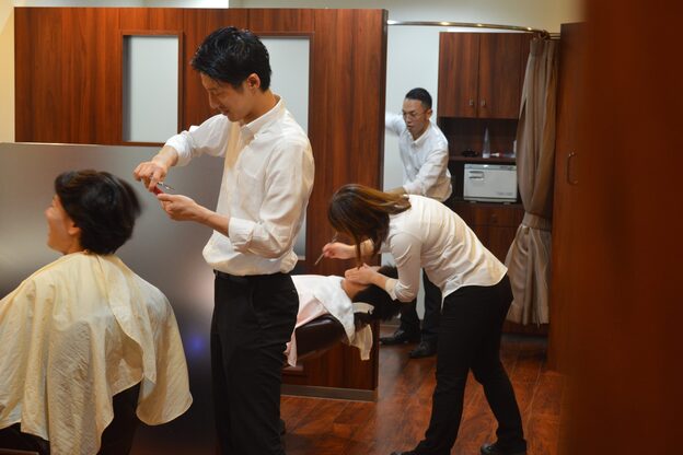 銀座マツナガ 新宿野村ビル店7