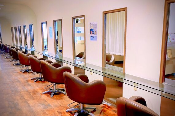 ストーリー 小山駅東店(STORY)